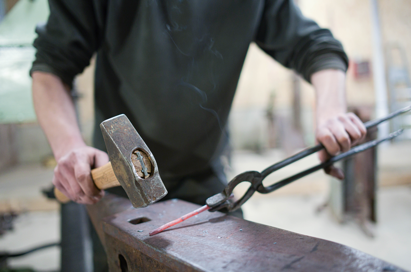 La Petite Enclume est une entreprise de ferronnerie d'art et de métallerie fine en Côtes d'Armor
