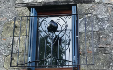 Ferronnerie d&rsquo;extérieur